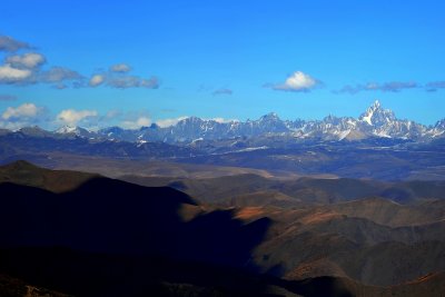 Line of Peaks 山巒