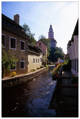Na Ostrove Island
