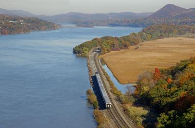 Looking north from the Bear Mountain Bridge