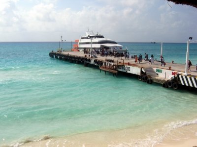 The ferry in Playa