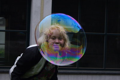 Bubble Fun With Pustefix