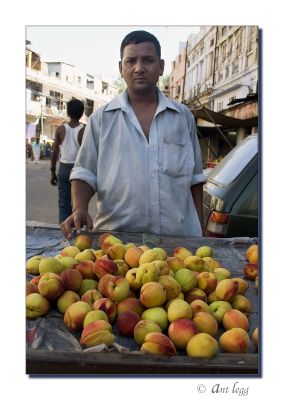 Peach Vendor