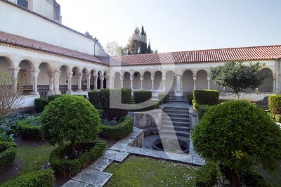 Claustro do Mosteiro de Celas (MN)