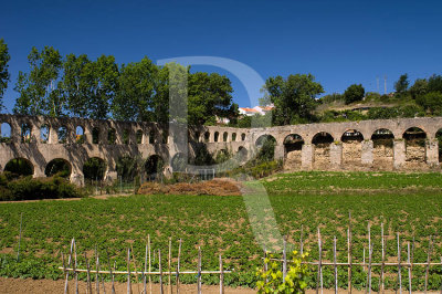 Aqueduto da Fonte dos Canos (MN)