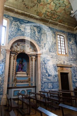 Os Azulejos da Igreja de So Pedro - Sapincia e Constncia
