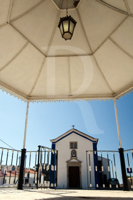 O Coreto e a Capela do Penedo