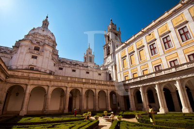 Claustros do Palcio Nacional de Mafra