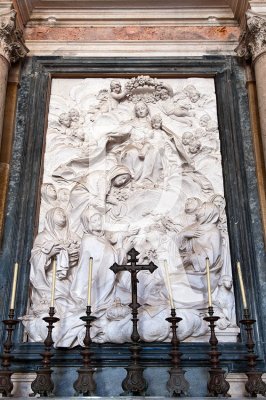 St. Isabel de Hungria, St. Isabel de Portugal, St. Clara, St. Margarida de Cortona, St. Maria Egipcaca, St. Rosa deViterbo, etc