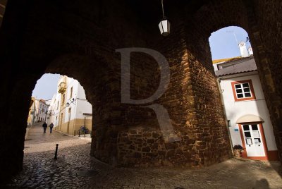 Muralhas e Porta da Almedina de Silves (VC)