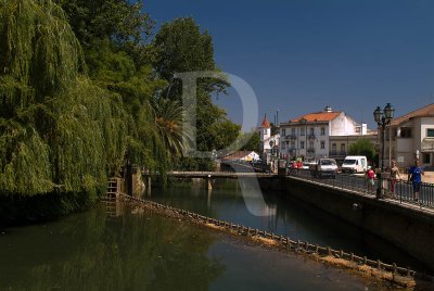 The River Nabão