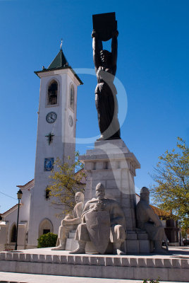 Monumento  Batalha de Ourique e Igreja Matriz 