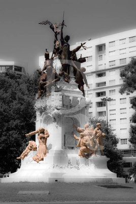 Monumento ao Povo e aos Heróis da Guerra Peninsular, por José de Oliveira Ferreira (1933)