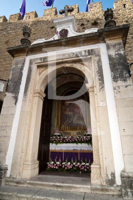 Passos do Calvrio - Altar da Porta da Vila