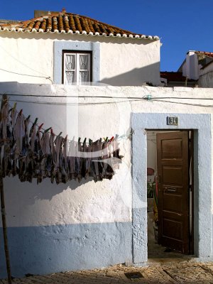 Casa de Pescadores com Cabeo no Estendal