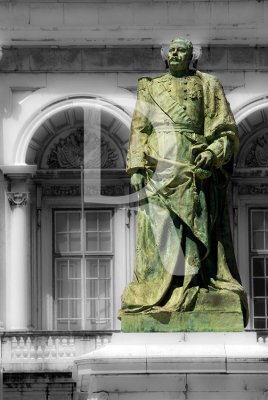O Rei D. Carlos Junto ao Palácio da Ajuda