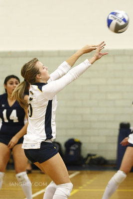 _IGP2478_Vball9-7-11_pbase.jpg