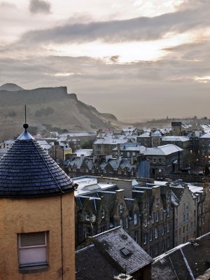  Edinburgh Winter Morning