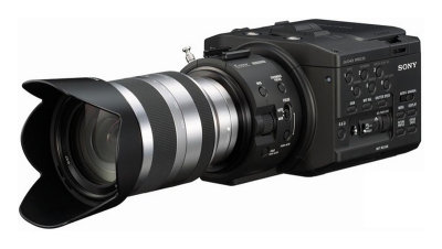 Sony NEX -FS100EK Camcorer + 18-200