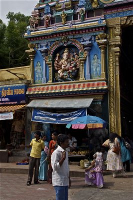 Meenakshi Temple - 06.jpg