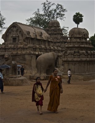 Mahabalipuram Rathas - 02.jpg