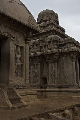 Mahabalipuram Rathas - 04.jpg