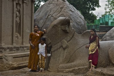 Mahabalipuram Rathas - 06.jpg