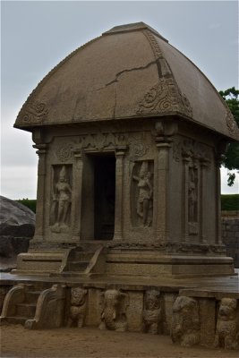 Mahabalipuram Rathas - 11.jpg