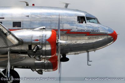 Flagship Detroit Foundation's restored AA DC-3-178 NC17334 on approach to MIA stock photo