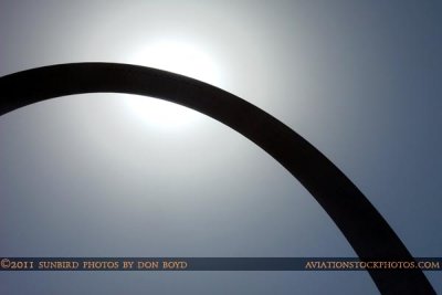 2011 - the Gateway Arch at mid-morning in St. Louis