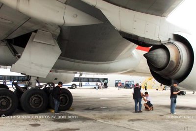 2012 MIA Airfield Tour - on Central Base checking out underside of American Airlines B777-223/ER N755AN