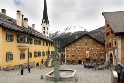 Typical Engadin houses in Zuoz 1