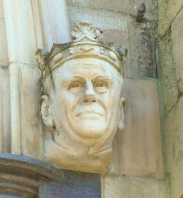 DUKES HEAD SCULPTURE