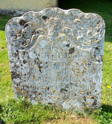 OLD SMALL HEADSTONE