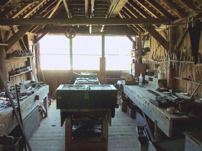 JOINER'S WORKSHOP