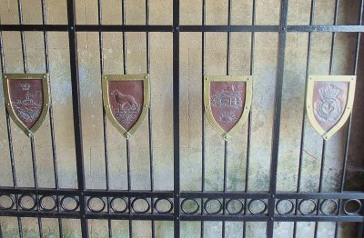 PORCH GATE