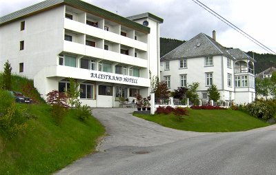 BALESTRAND HOTEL  -  NORWAY