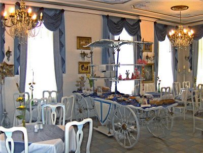 DINING ROOM - MALA STRANA  PRAGUE HOTEL  -  CZECH REPUBLIC