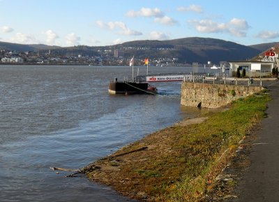 RHINE MOORING STAGE