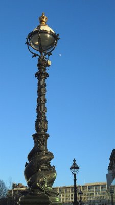 JUBILEE GARDENS LAMP POST