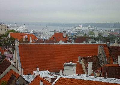 ROOFTOP VIEW THROUGH TO PORT AREA