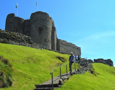 ASCENT TO THE CASTLE