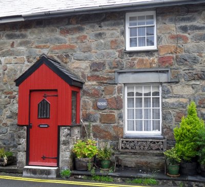 OLD MINERS' COTTAGE