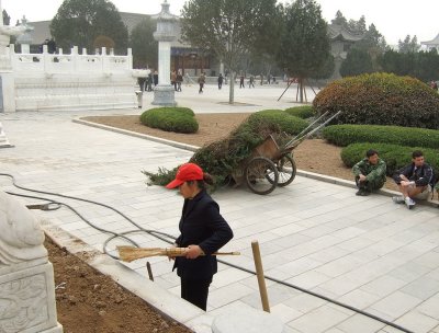 Chinese workers