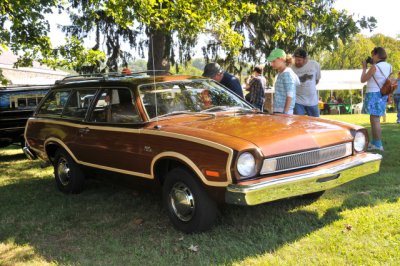 1970s Ford Pinto station wagon