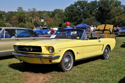 1965 Ford Mustang convertible, owned by Mel Chase, Newark, DE