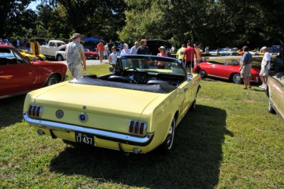 1965 Ford Mustang convertible, owned by Mel Chase, Newark, DE