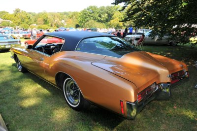 1971 Buick Riviera coupe