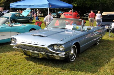 1964 Ford Thunderbird convertible, owned by Don and Kathy Williams, PA
