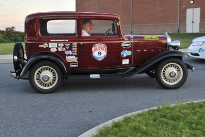 1932 Chevrolet Sedan, Edwin C. Hurst & Brenda B. Hurst (9331)