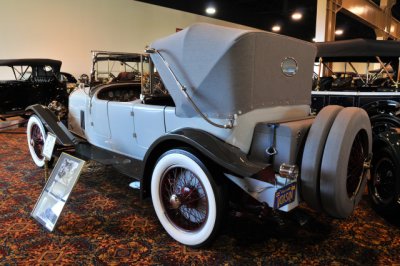 1923 Voisin C-5 Sporting Victoria by Rothchild, first owned by Rudolph Valentino, Nethercutt Museum, Sylmar, Calif. (2733)
